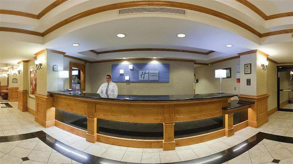 Holiday Inn Express Hotel & Suites Lawton-Fort Sill By Ihg Екстериор снимка