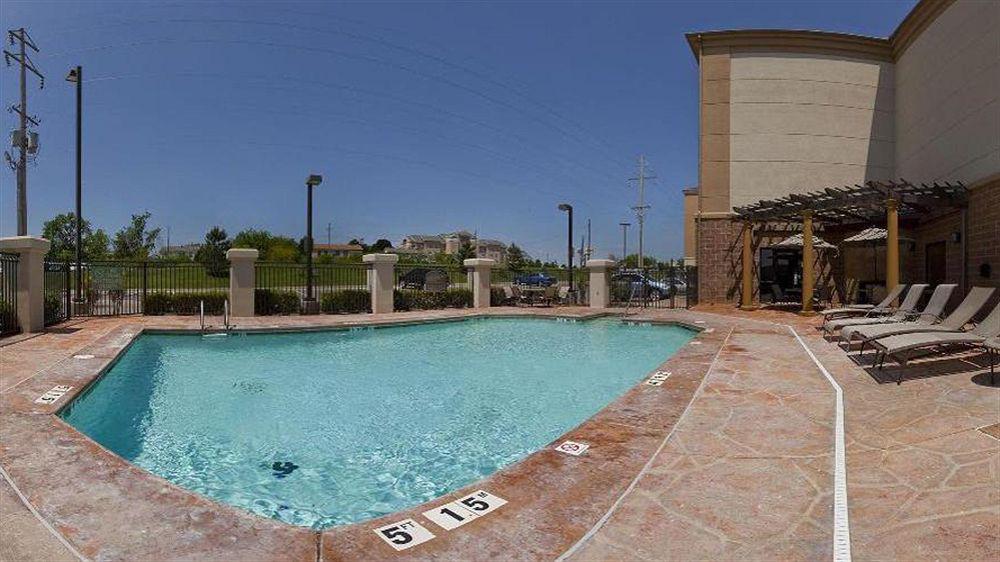 Holiday Inn Express Hotel & Suites Lawton-Fort Sill By Ihg Екстериор снимка