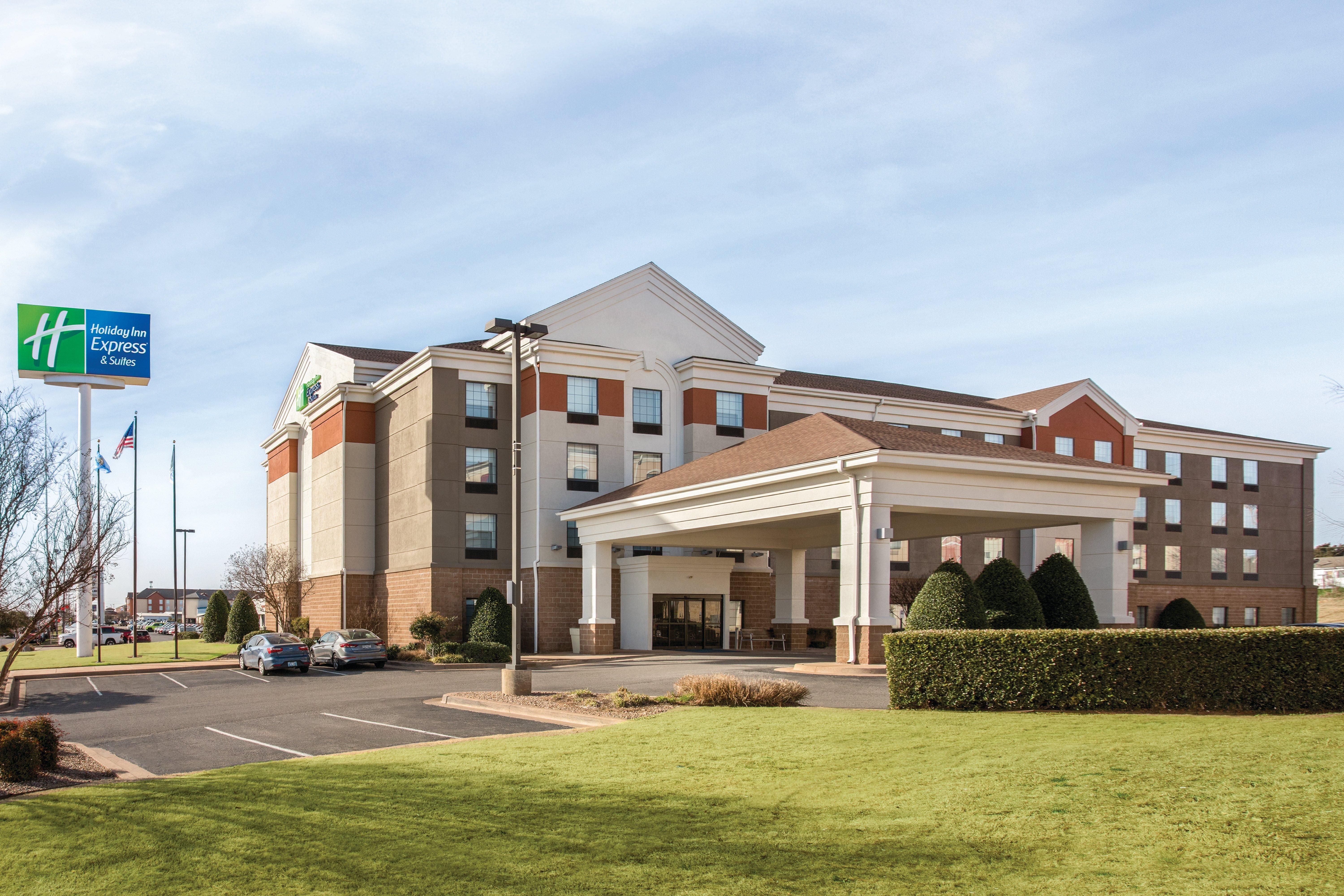 Holiday Inn Express Hotel & Suites Lawton-Fort Sill By Ihg Екстериор снимка